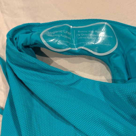 Spanx NWT Pique Multi-Way Swimsuit - Picture 3 of 5